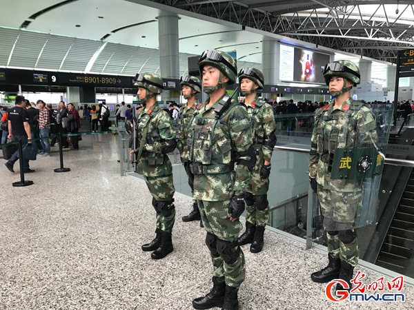 视频：用青春守护南粤空港 看武警白云机场中队硬汉们的日常