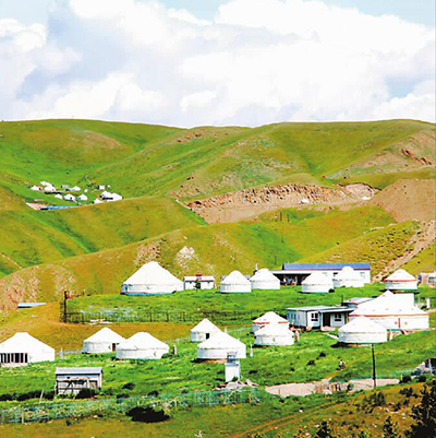 新疆伊犁果子沟风景迷人