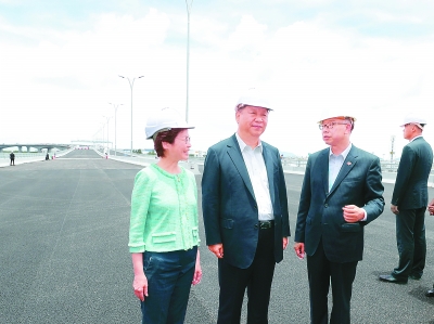 习近平考察香港重要基础设施建设项目