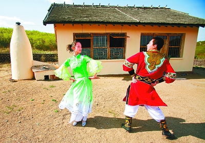 北国原野上的瑰丽花朵 北国原野上的瑰丽花朵