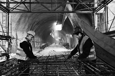 开启中国-中东欧“16+1合作”新时代 开启中国-中东欧“16+1合作”新时代