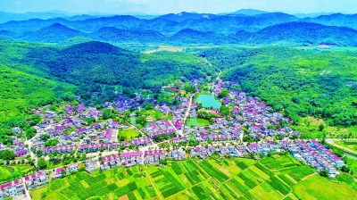 弘扬“红船精神” 致力乡村振兴