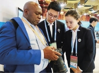 让飞扬的青春绽放最绚烂的光彩 让飞扬的青春绽放最绚烂的光彩