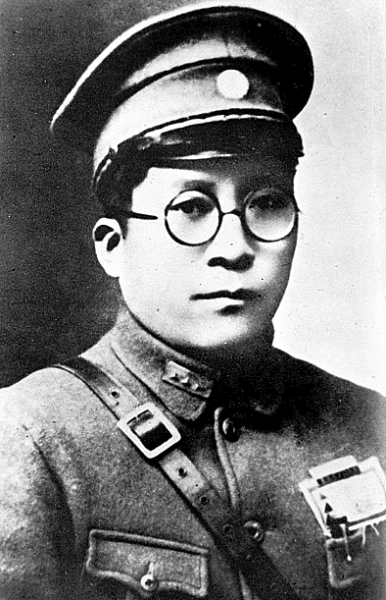 爱国将领杨虎城:红潮澎湃掩斗牛 爱国将领杨虎城:红潮澎湃掩斗牛