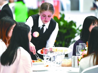 高质量共建“一带一路”是新时代的必然要求 高质量共建“一带一路”是新时代的必然要求