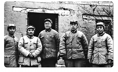 十万大军睡马路