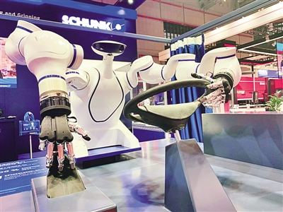 逛逛进博会 创新成果点亮美好生活 逛逛进博会 创新成果点亮美好生活