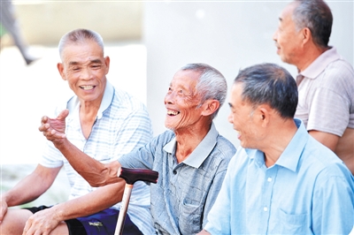 破解“一方水土养不起一方人”之困