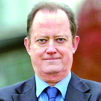 英国学者:世界迫切需要思想领导力 英国学者:世界迫切需要思想领导力