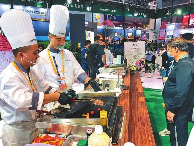 在开放中创造机遇 在合作中破解难题 在开放中创造机遇 在合作中破解难题