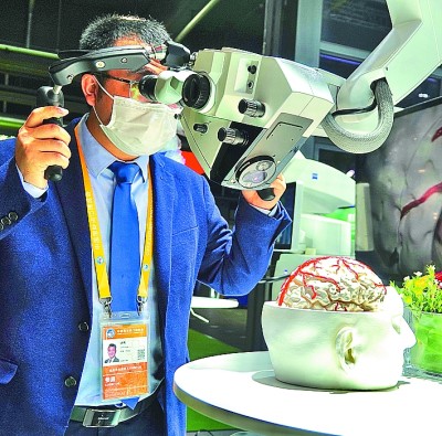 直击进博会现场