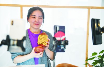 引导+扶持 小镇青年走向出彩人生