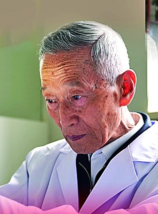 为崇高理想不懈奋斗 为崇高理想不懈奋斗