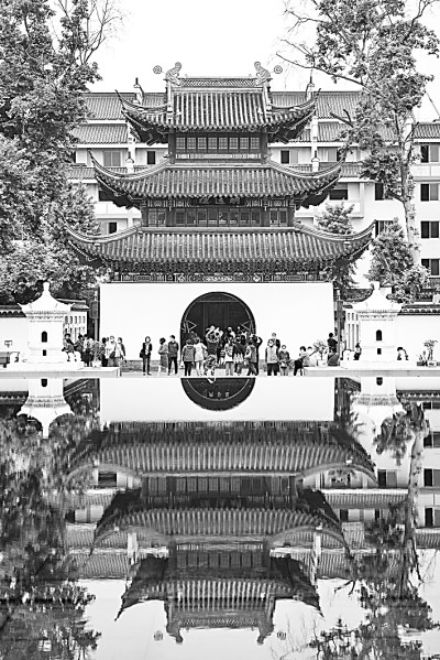 古代的选官制度与文学创作 古代的选官制度与文学创作