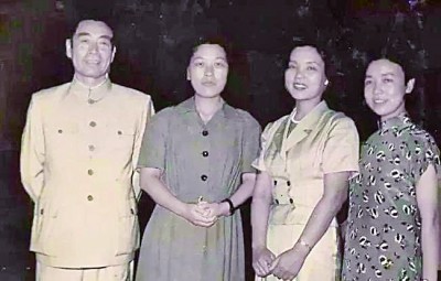 向世界生动展示新中国形象——《白毛女》在海外的传播与影响 向世界生动展示新中国形象——《白毛女》在海外的传播与影响