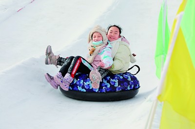 冬奥风燃起新疆冰雪热