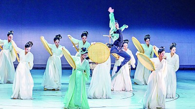 国有文艺院团改革:激活艺术的一池春水 国有文艺院团改革:激活艺术的一池春水