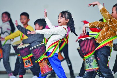 基层文化，“一池春水”漾生机