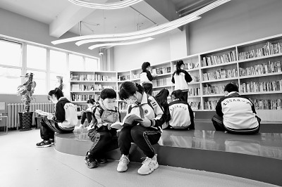 【文学教育纵横谈】融入生活的文学教育令人神往 【文学教育纵横谈】融入生活的文学教育令人神往