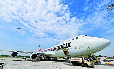 河南:爬坡过坎勇攻坚 河南:爬坡过坎勇攻坚