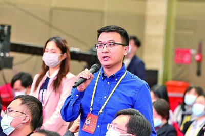 党的二十大新闻中心集体采访第3场