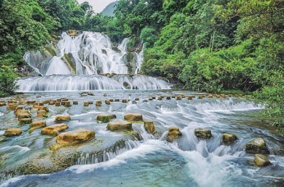 【大美中国】青山巍巍 “天眼”脉脉