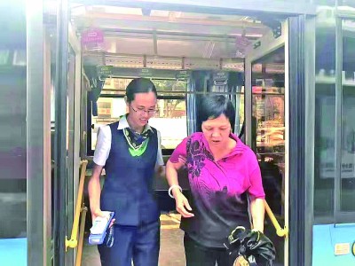 胡春华代表：让大家都爱上绿色出行