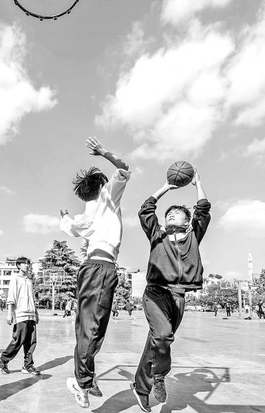 更好发挥教育在推动共同富裕中的作用 更好发挥教育在推动共同富裕中的作用