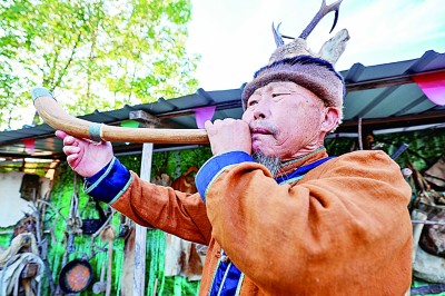 鄂伦春族下山定居70年 从岭上人家到小康之家