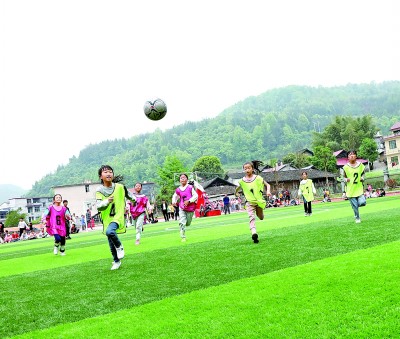圆更多乡村伢子的体育梦