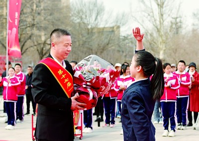 榜样树新风 美德铸城魂——河北沧州深入推进“好人之城”建设 榜样树新风 美德铸城魂——河北沧州深入推进“好人之城”建设
