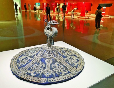 锦篇绣帙 蔚为大观——“五彩锦簇——中华服饰文化展”走笔