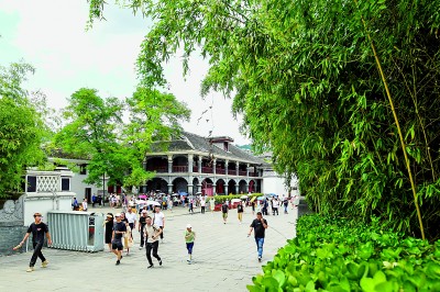 点亮精神灯塔 坚定前行步伐——贵州遵义传承弘扬红色文化的生动实践 点亮精神灯塔 坚定前行步伐——贵州遵义传承弘扬红色文化的生动实践