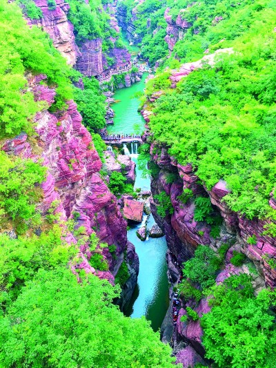 云台山世界地质公园:红峡碧水秀太行 云台山世界地质公园:红峡碧水秀太行