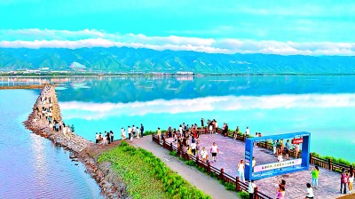 黄河臂弯揽青绿——山西运城做好盐湖及城市生态保护和绿色发展的探索与启示