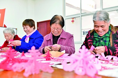 为农村老人打造更多暖心家园