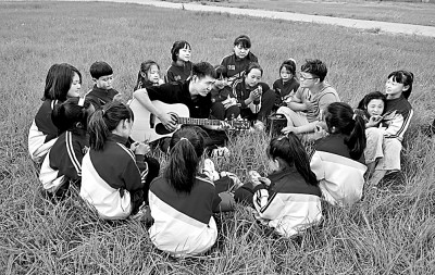 学校音乐教育应推广五线谱 学校音乐教育应推广五线谱