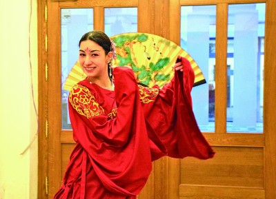 布拉格孔子学院庆新春:在中国传统节日里收获新体验 布拉格孔子学院庆新春:在中国传统节日里收获新体验