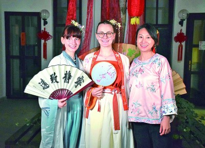 布拉格孔子学院庆新春:在中国传统节日里收获新体验 布拉格孔子学院庆新春:在中国传统节日里收获新体验