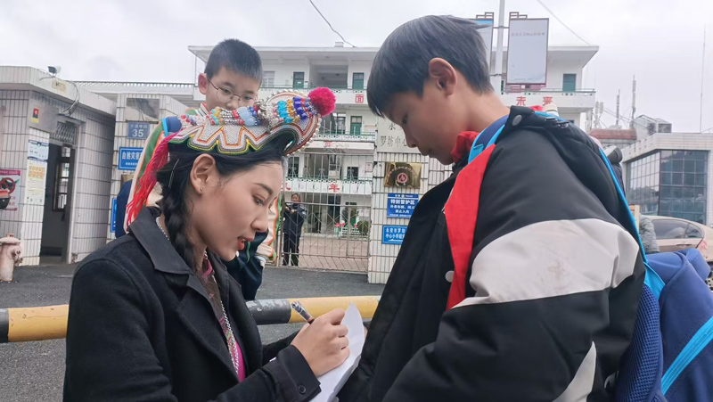 【调研足迹】全国政协委员杨钰尼:优质资源下沉 乡村教育出彩 【调研足迹】全国政协委员杨钰尼:优质资源下沉 乡村教育出彩