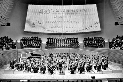 观演礼仪:剧场里的文明对话 观演礼仪:剧场里的文明对话