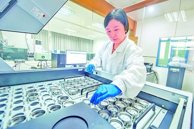 绘就巴渝山水新画卷——重庆持续改善和保护长江上游生态环境