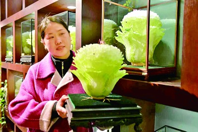 河南滑县:绢帛生花夺天工 河南滑县:绢帛生花夺天工