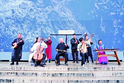 “古典慢力”与“中国摩登”——作为展示慢美学的中国风短视频