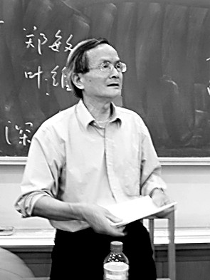 洪子诚:是文学史家,更是文体家 洪子诚:是文学史家,更是文体家