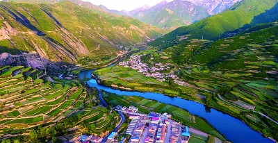 看,陇原大地生机勃发活力奔涌 看,陇原大地生机勃发活力奔涌