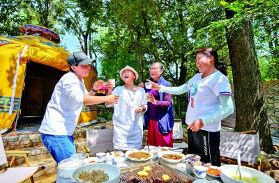 从“短途旅游”到“常住体验”——云南何以让旅居客“留下来”