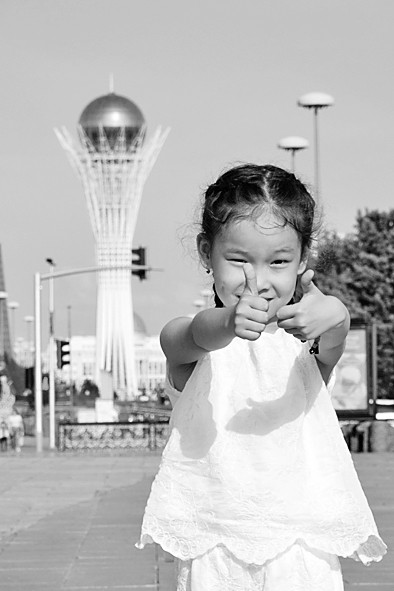 中哈关系何以根深叶茂 中哈关系何以根深叶茂