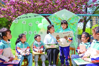 好作品没有分野,永远是“让人热泪盈眶的远方” 好作品没有分野,永远是“让人热泪盈眶的远方”