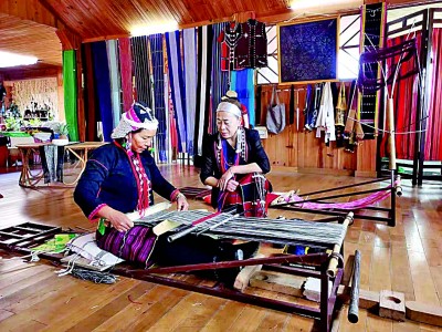 云南西盟：经纬交织佤乡情